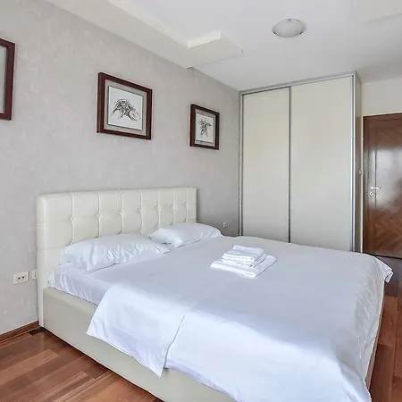 Appartamento City Center Pg *
